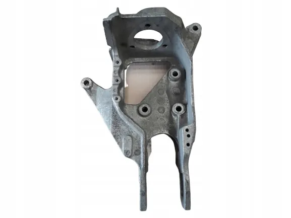 Soporte Suspensión Cabina Scania OEM 1409342 - Usado image 2
