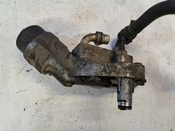 Saab 9-5 2011 Radiador de Óleo image 4