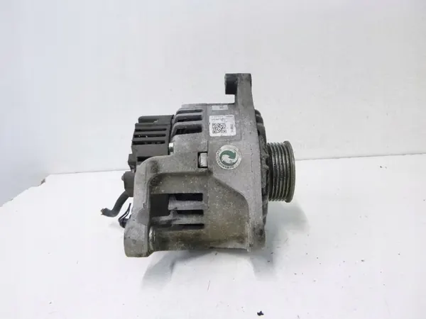 Vaihtovirtageneraattori Volkswagen Passat B5 image 2