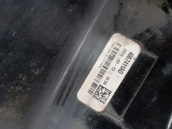 Audi AdBlue-tank & Pump OEM 4067403AK - Begagnad image 10