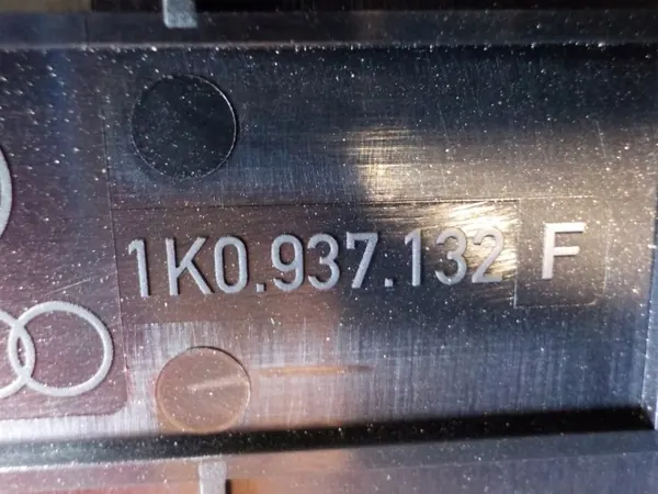 Zekeringkap OEM 1K0937132F voor SEAT Leon 2 1.9 TDI image 6