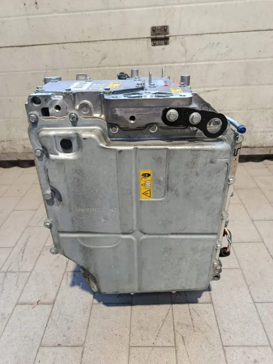 Gebruikte Renault Zoe elektromotor OEM 290H23970R image 4