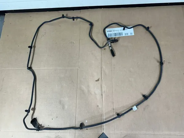 Manguera AdBlue Mercedes OEM A2054700464 para Clase C W205 image 2
