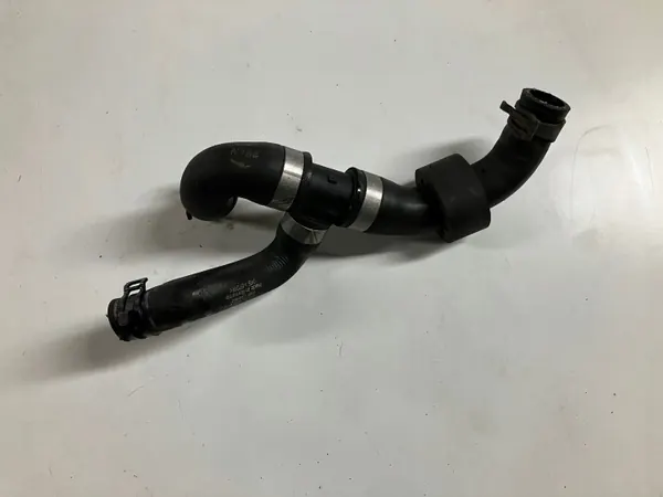 Flexible d'eau OEM 04L122073E pour 1.6 TDI 120 ch image 2