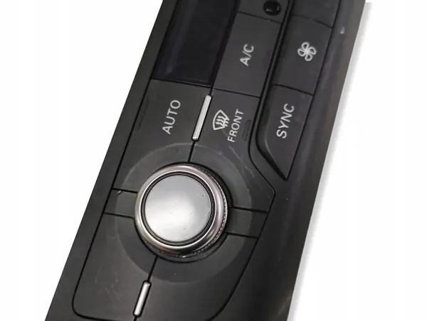 Audi ilmastointipaneeli OEM 4G0820043BK image 4