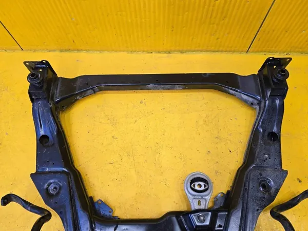 Carrinho dianteiro Mercedes-Benz Vito W447 OEM image 3