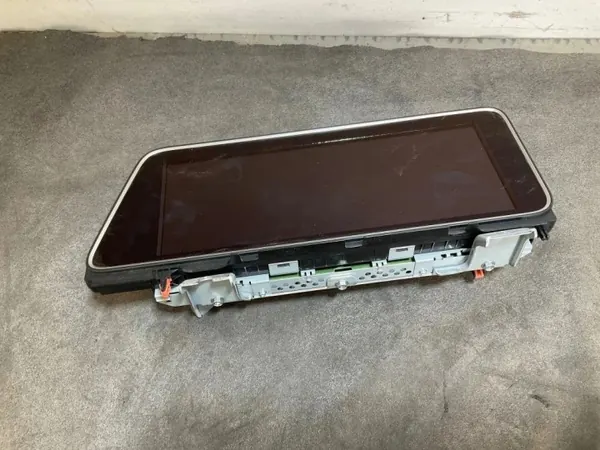 Lexus RX navigointinäyttö OEM 07C04393 3.5L 2019 image 3