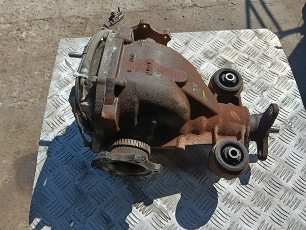 Hinterachsdifferential Infiniti G37 3.7 V6 2011 OEM 00321904 image 2