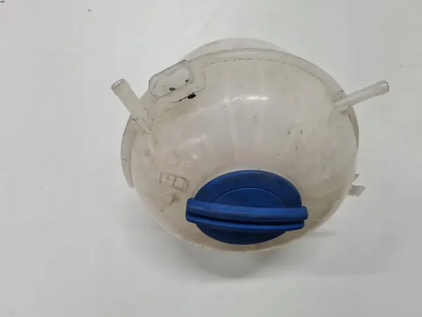 VW T5 T6 Niveaureservoir OEM 7E0121407 image 2