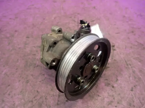 Audi A4 B5 97-01 Lift 1.9 TDI 116KM AJM Bomba dirección image 2