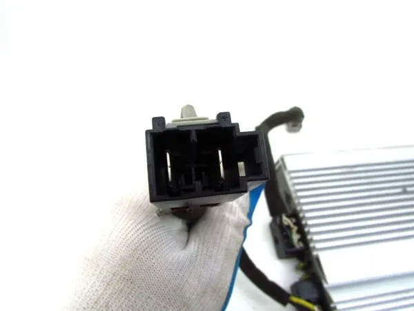 Volvo C70 I Stereo-Verstärker OEM 3533798 - Gebraucht image 4