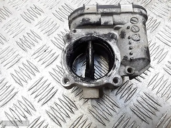 Throttle Body Volvo XC90 2008 2400td OEM 8692720 0281002701 image 4