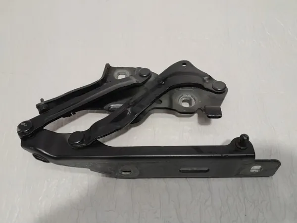 Audi A4 B9 Linke Motorhaubenscharnier OEM 8W0823301D image 2