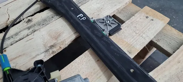 Audi A5 Elevador de Janela Dianteiro Direito 8W6837462B image 4