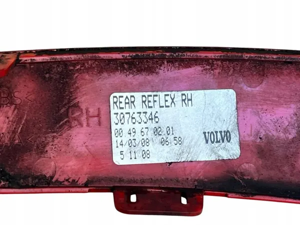 Reflector derecho Volvo S40 2008 OEM 30763346 image 4