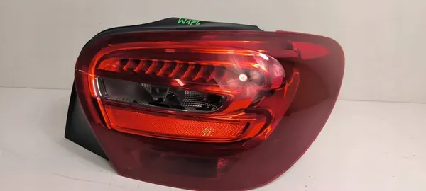 Luz trasera derecha Mercedes Clase A W176 LED A1769064900 image 9