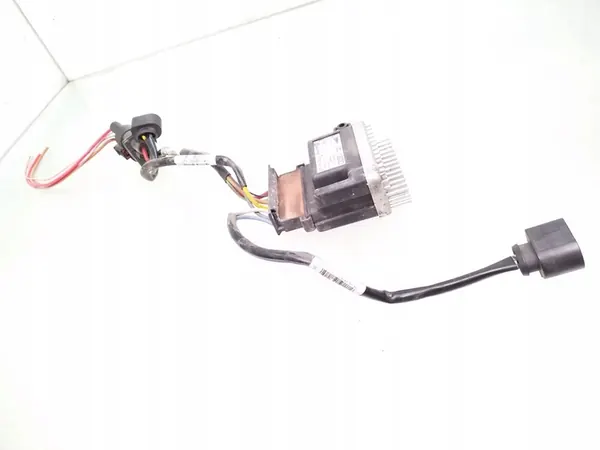 Audi A6 S6 C7 2015 Tuulettimen Ohjausmoduuli 8K0959501G image 2