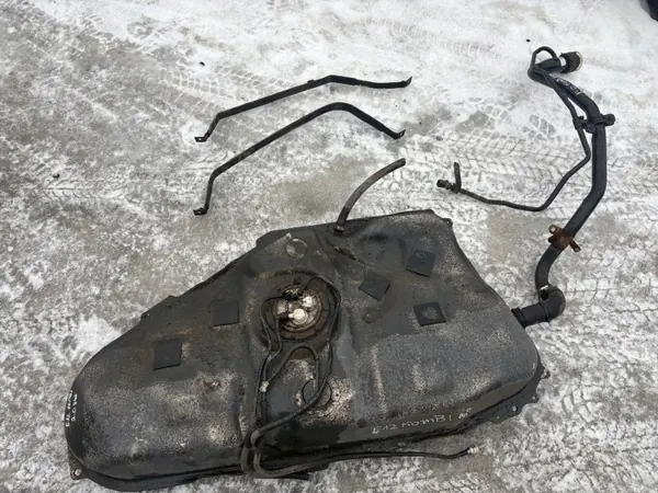 Réservoir carburant Toyota Corolla E12 OEM zbiornik paliwa image 2