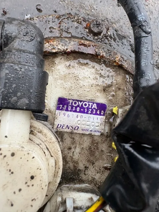 Réservoir carburant Toyota Corolla E12 OEM zbiornik paliwa image 7