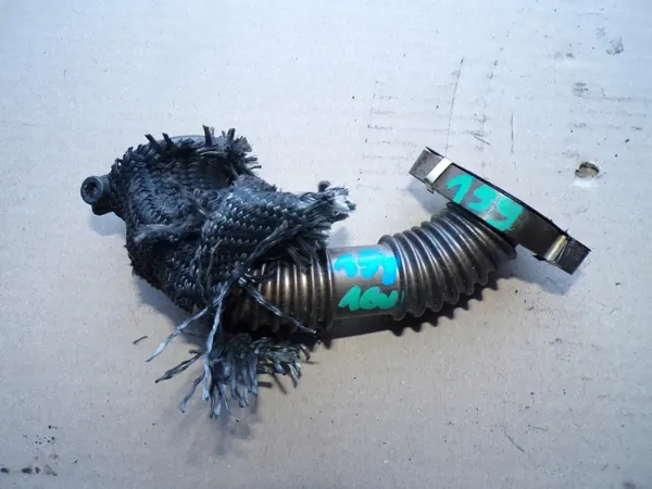 Tube EGR OEM 1.9 1JTDM 16V pour Alfa Romeo 159 image 2