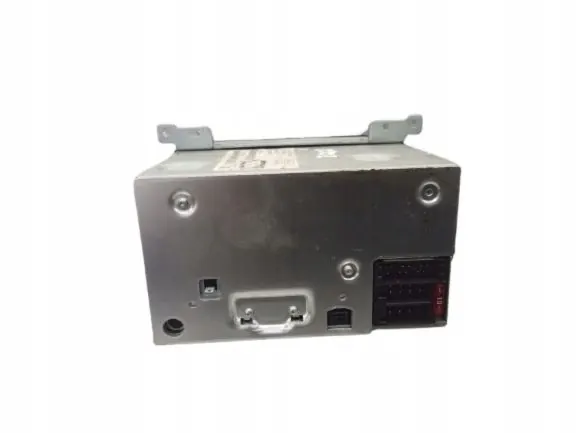 Käytetty Kia OE radio CD MP3 OEM 96140-1H600 image 3