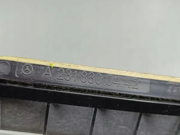 Grade de ventilação Mercedes-Benz SL R231 A2318300442 image 4