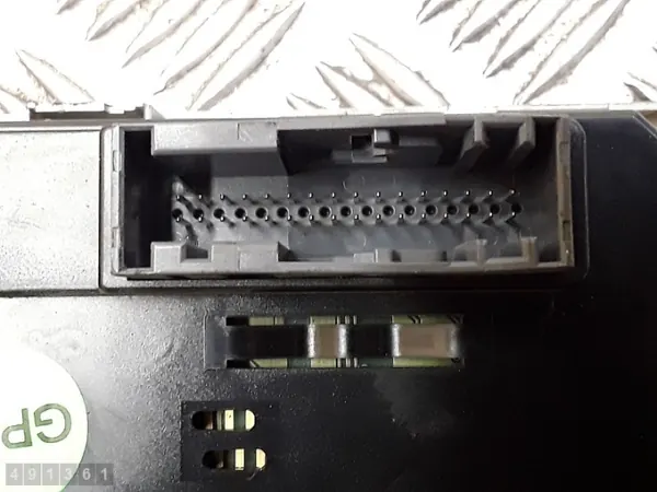 Module de climatisation Opel Astra OEM 13231051 image 6