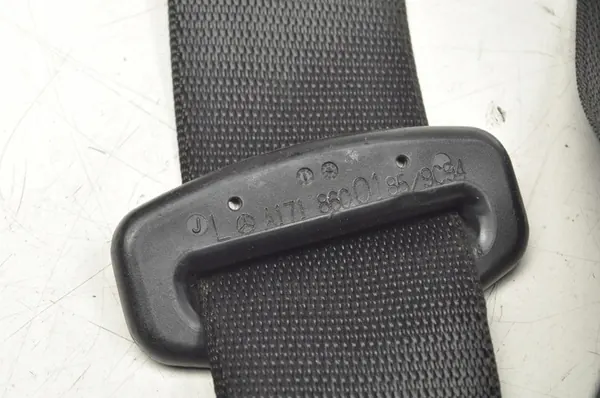 Mercedes R171 W171 Front Left Seat Belt A1718600185 image 5