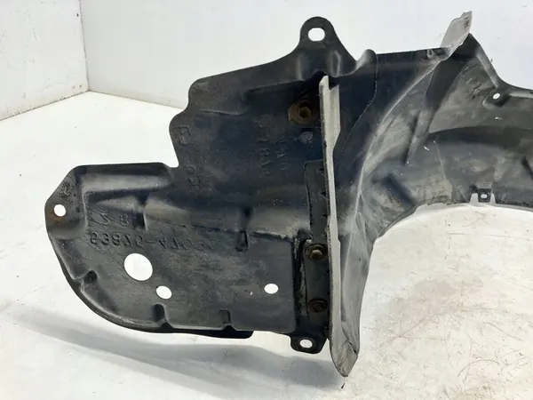 Front Right Wheel Arch Toyota Prius III image 10