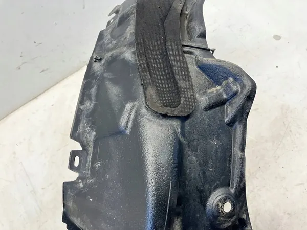 Front Right Wheel Arch Toyota Prius III image 6