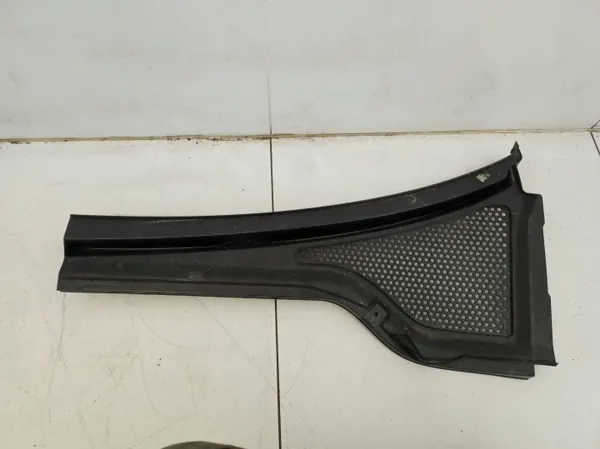 Junta parabrisas direita UE OEM 5G1819404A VW Golf VII image 10