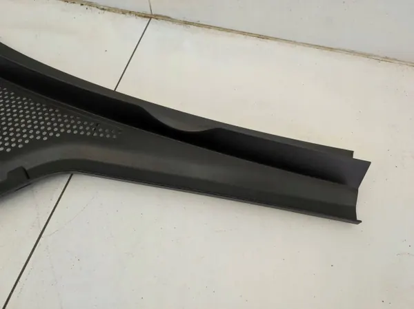 Junta parabrisas direita UE OEM 5G1819404A VW Golf VII image 3