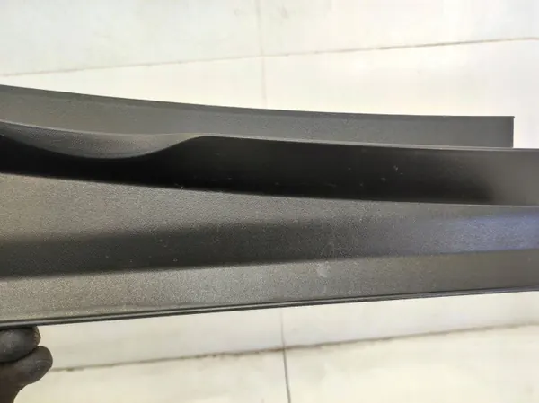Junta parabrisas direita UE OEM 5G1819404A VW Golf VII image 9