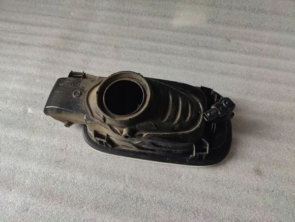 VOLVO V60 II 2018 Tampa de Combustível LAK-614 image 3