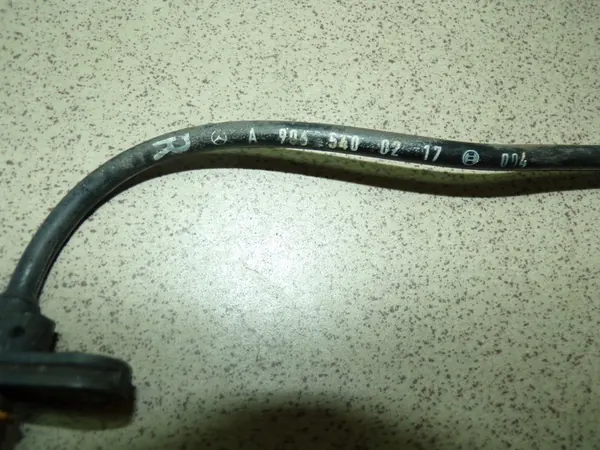 ABS Sensor Rear Right VW Crafter Sprinter 906 A9065400217 image 3