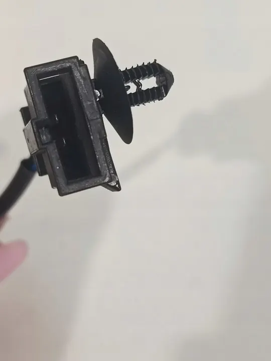 VW T5 MULTIVAN CADDY III Baklucka Lås image 6