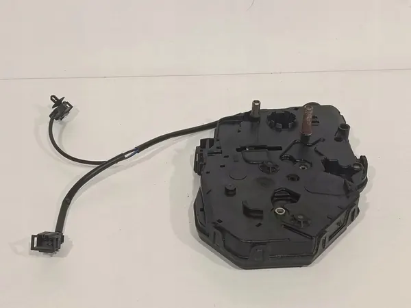 VW T5 MULTIVAN CADDY III Baklucka Lås image 7