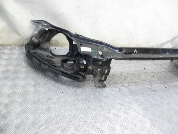 Volvo XC60 etuakselin vahvike OEM 019/010 2008-2013 image 3