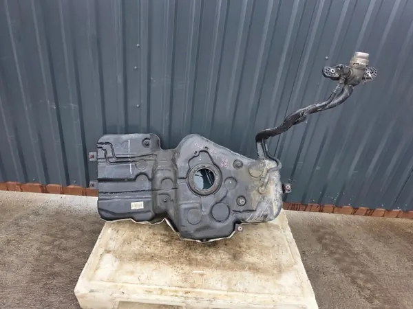 Polttoainesäiliö OEM BAK ZBIORNIK PALIWA AUDI Q5 8R image 2