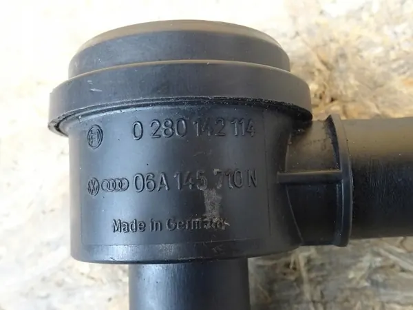 Válvula DV AUDI S3 8L 1.8T 06A145710N image 3