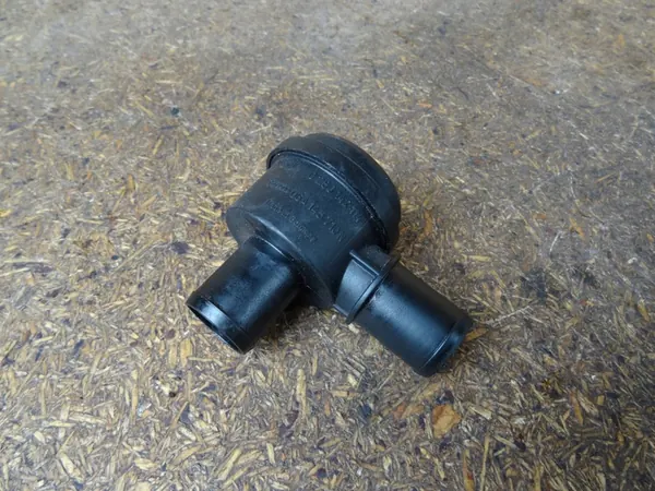 Válvula DV AUDI S3 8L 1.8T 06A145710N image 6