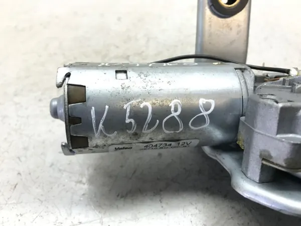 Motor limpiaparabrisas trasero Nissan OEM 404734 - Usado image 5
