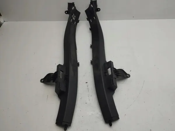 Mercedes-Benz E W213 kofferbakrolbevestiging OEM A2136901425 image 2