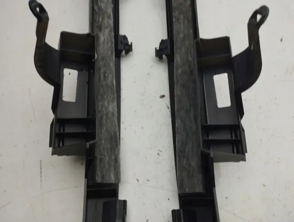 Mercedes-Benz E W213 kofferbakrolbevestiging OEM A2136901425 image 10