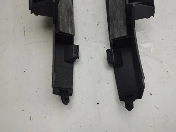 Mercedes-Benz E W213 kofferbakrolbevestiging OEM A2136901425 image 4