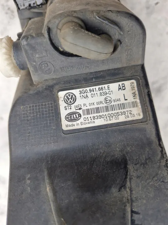 VW Passat B8 Linker Halogenscheinwerfer OEM 3G0941661E image 6