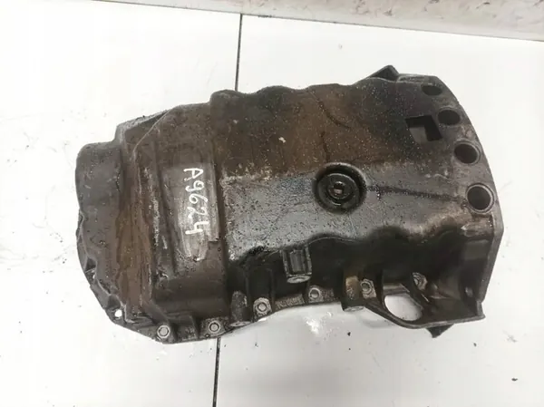 Nissan Primera Motoroljepanna 2003 1.9L 8200066133 image 3