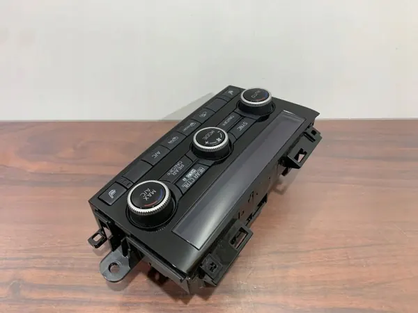 Panneau climatisation avant Subaru Ascent 2019 OEM 72311XC01A image 7