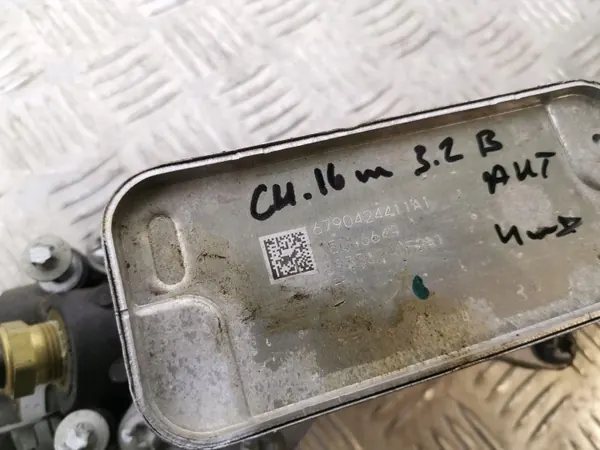 Jeep Cherokee Oliefilterbasis OEM 393562052A1 image 5