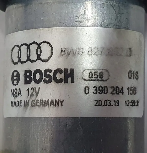 Audi OE 8W9827852D Kofferbakactuator - Gebruikt image 5